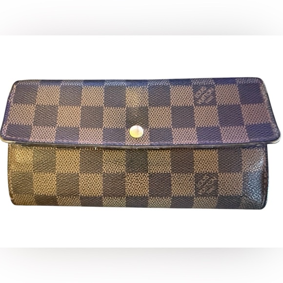 Louis Vuitton Handbags - Louis Vuitton 2013 Damier Ebene Pattern Sarah Wallet